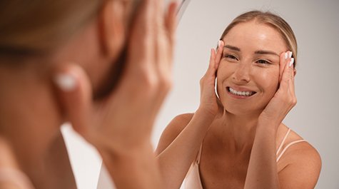 Ako na akné v dospelosti