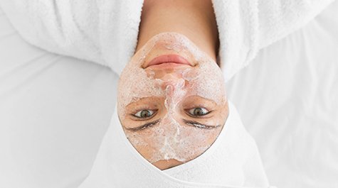 Prečo vznikajú čierne bodky