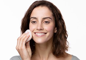 keep your face towels and makeup brushes clean