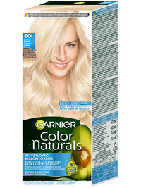 Color Naturals permanentná farba na vlasy - E0 super blond