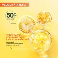 Garnier Vitamin C* rozjasňujúca pleťová hmla s SPF 50+ - 2