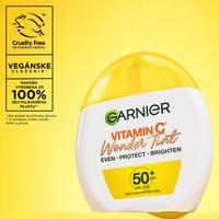 Garnier Vitamin C Wonder Tint SPF 50+, odtieň Medium - 11